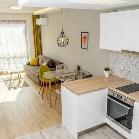 Charisma Apt - Lux At Top City Center * Varna