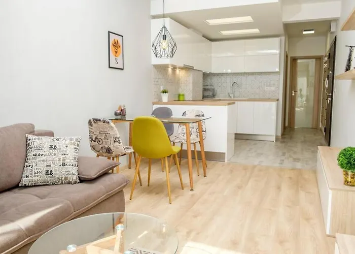 Charisma Apt - Lux At Top City Center Apartment Varna