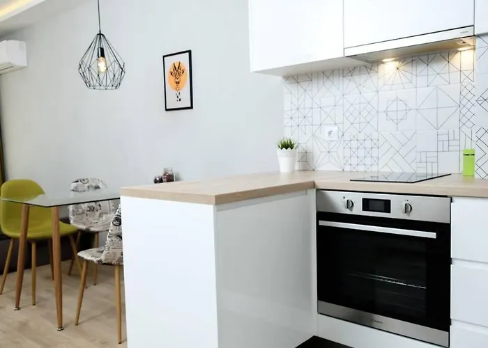 Apartment Charisma Apt - Lux At Top City Center *