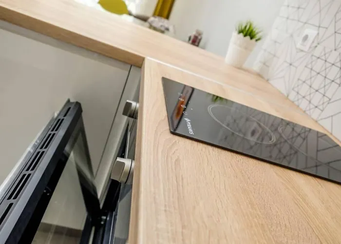 Apartment Charisma Apt - Lux At Top City Center *